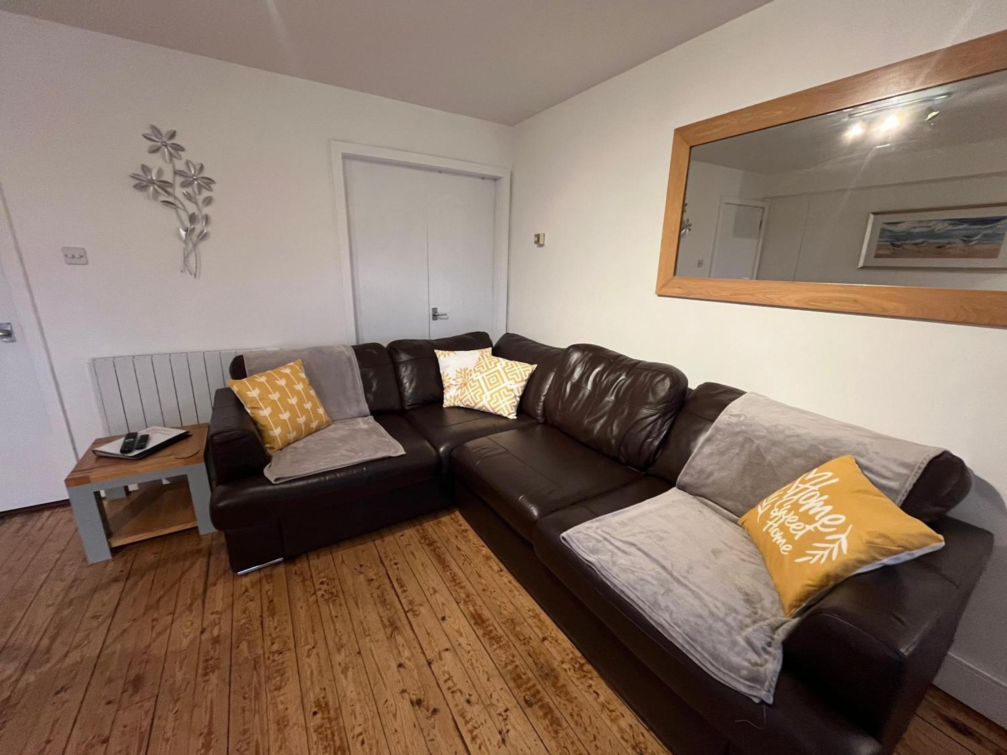 Apartment 12, Sea Wharf Westport Extérieur photo